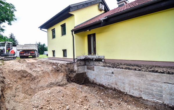 Cost of Concrete Settlement Repair in Wesley Chapel